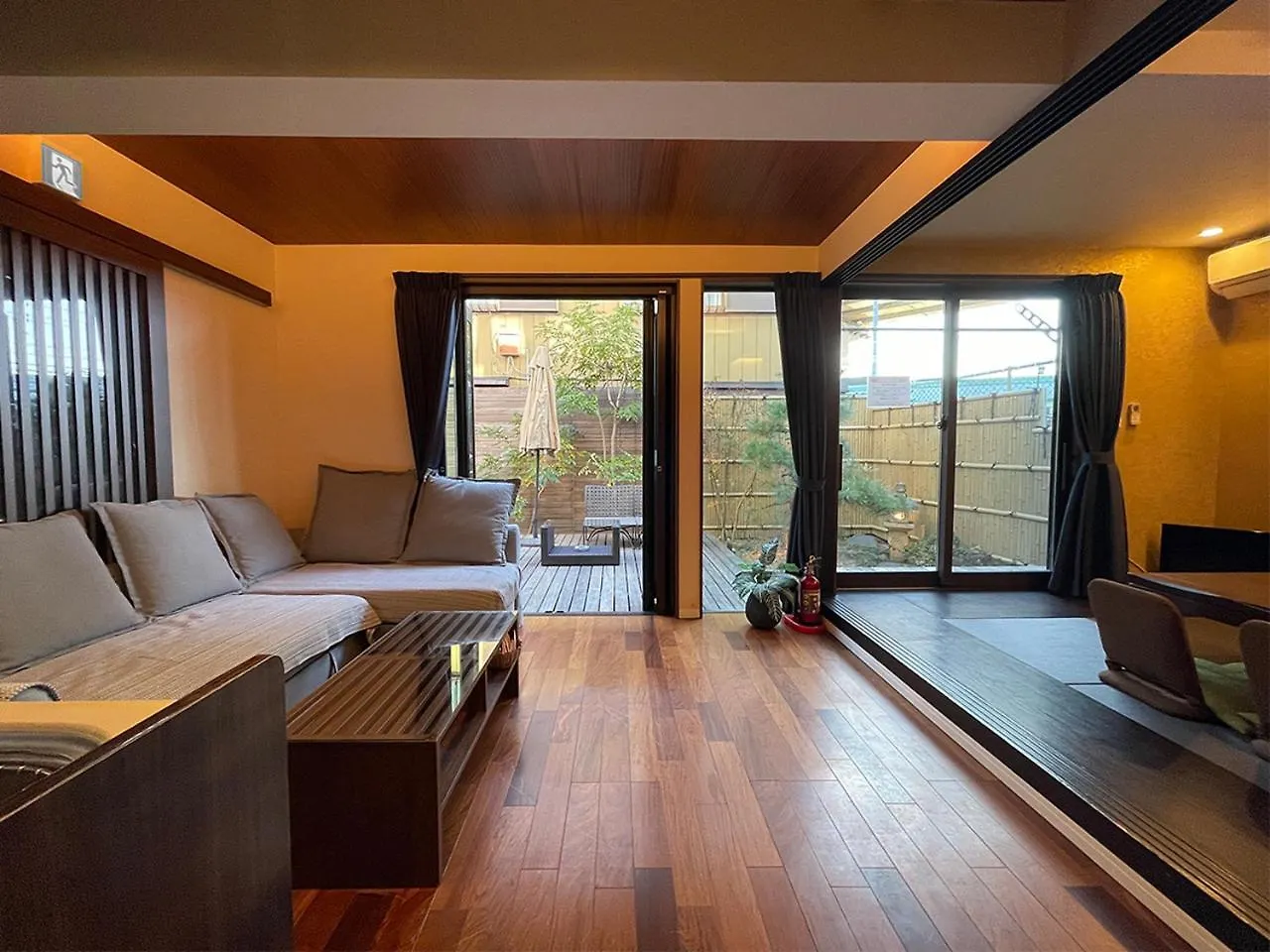Asakusa East Terrace - Kando 도쿄 0*,